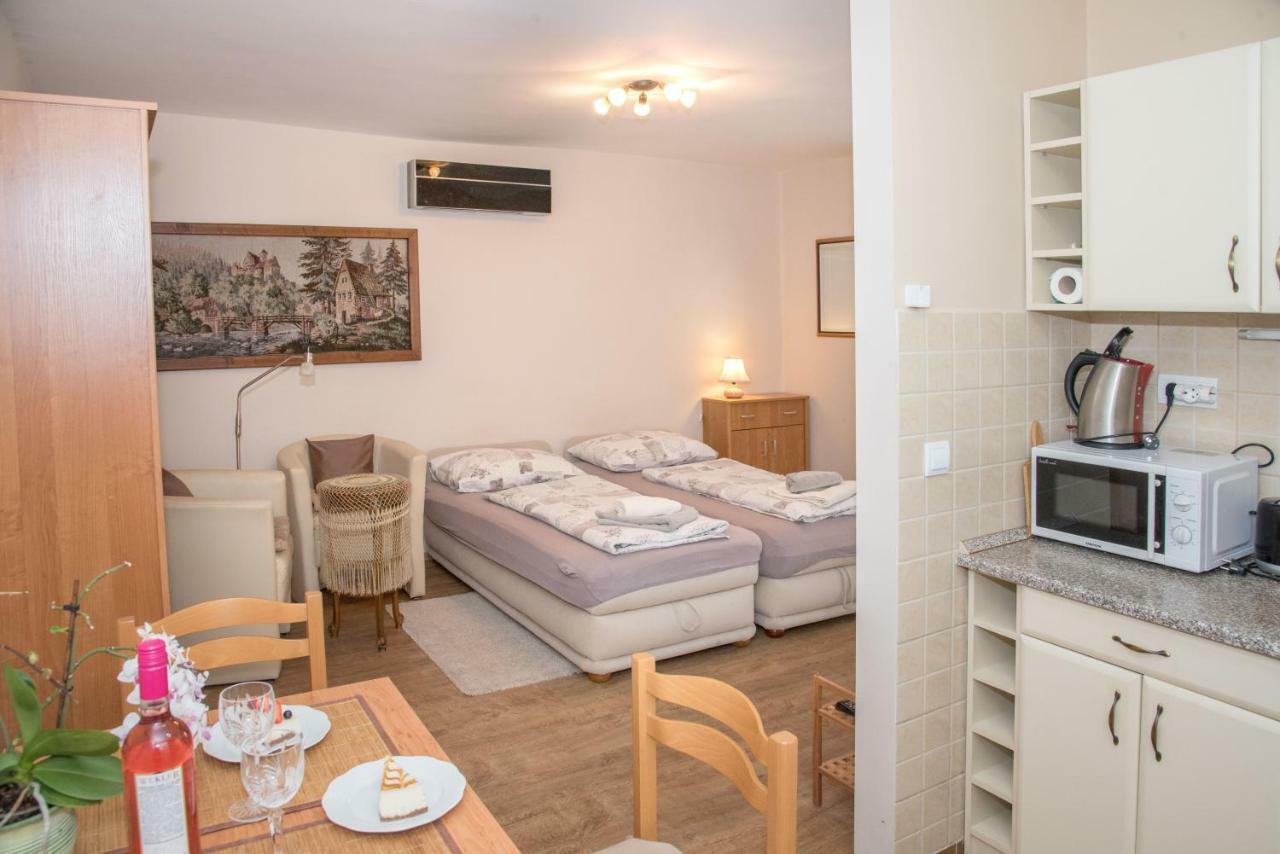 Deluxe Apartments Hévíz Eksteriør bilde