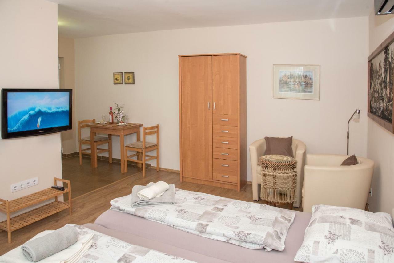 Deluxe Apartments Hévíz Eksteriør bilde