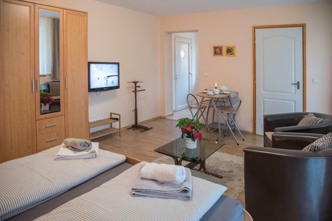 Deluxe Apartments Hévíz Eksteriør bilde