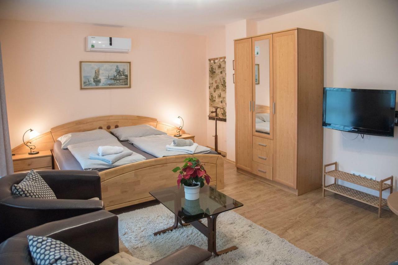Deluxe Apartments Hévíz Eksteriør bilde