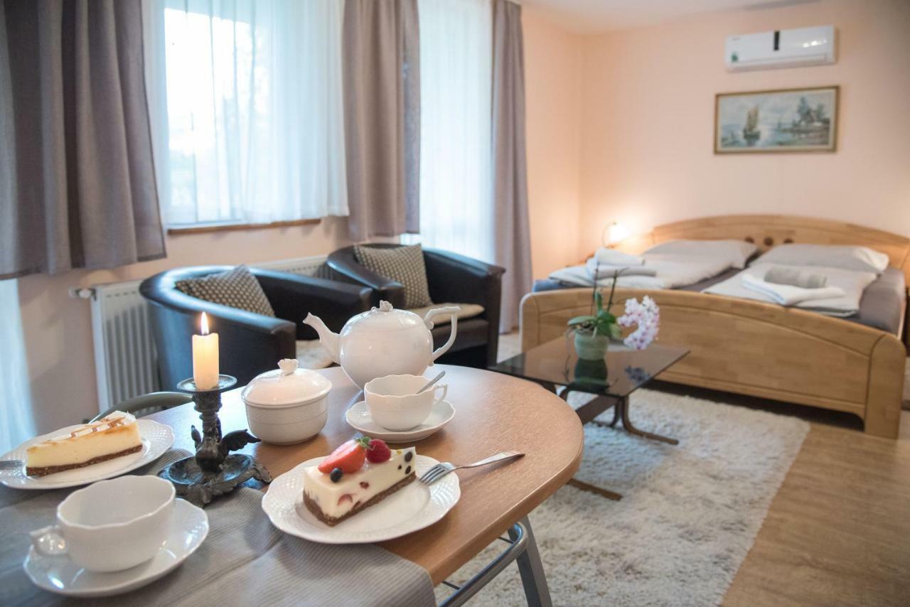 Deluxe Apartments Hévíz Eksteriør bilde
